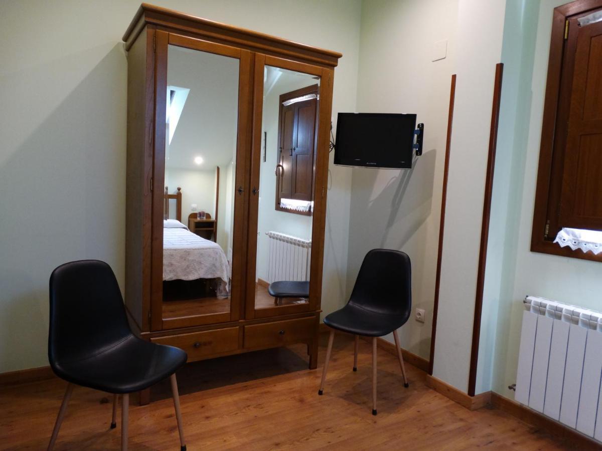 Apartamentos La Cruz De Paderne Navia Εξωτερικό φωτογραφία