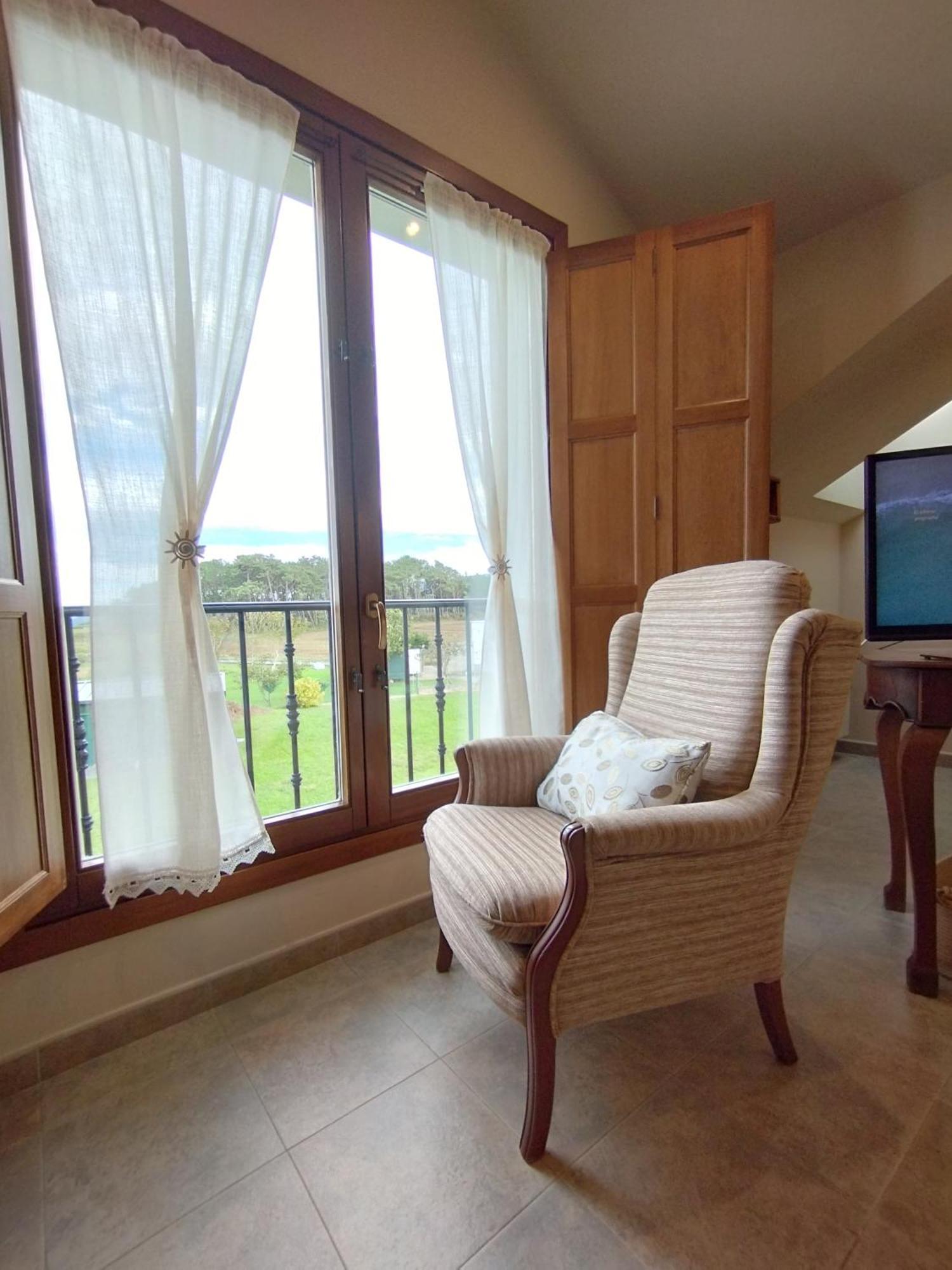 Apartamentos La Cruz De Paderne Navia Δωμάτιο φωτογραφία